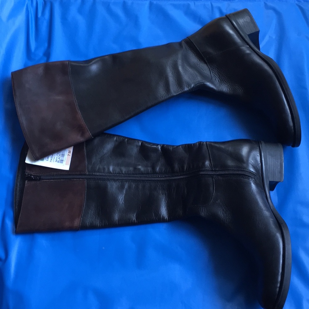 NWT tall riding boots